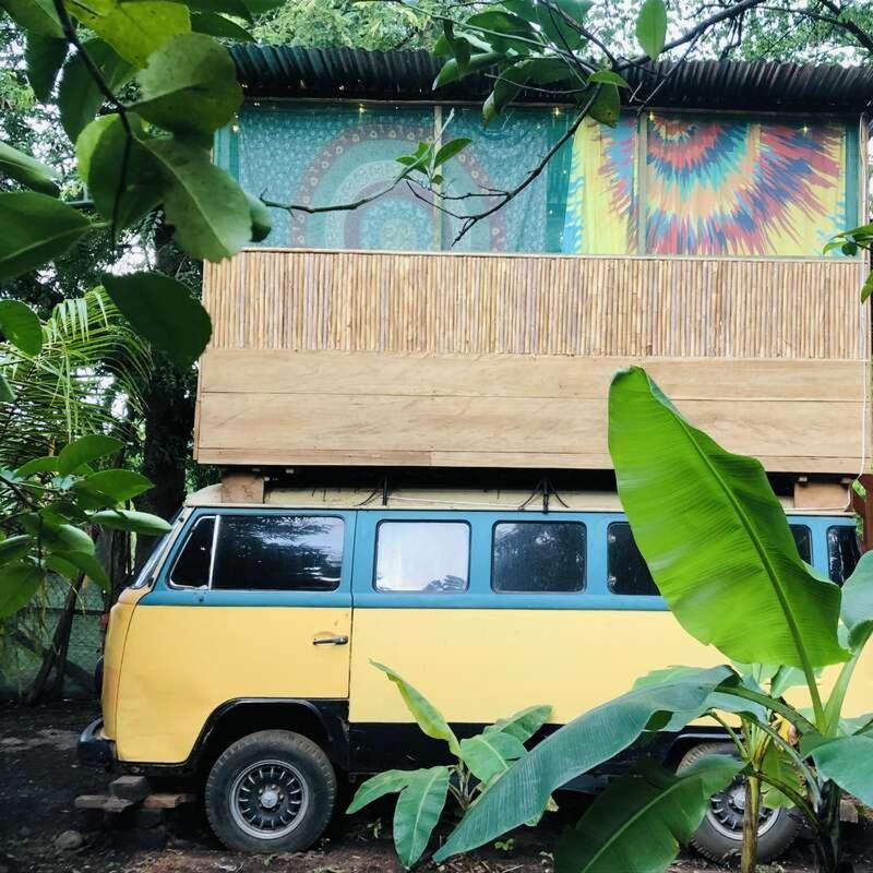Rainbow Caravan Hostel Las Pilas Екстериор снимка